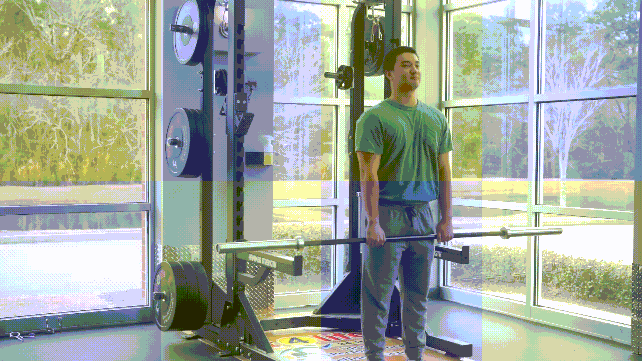 Animated demonstration of the Barbell Shrug