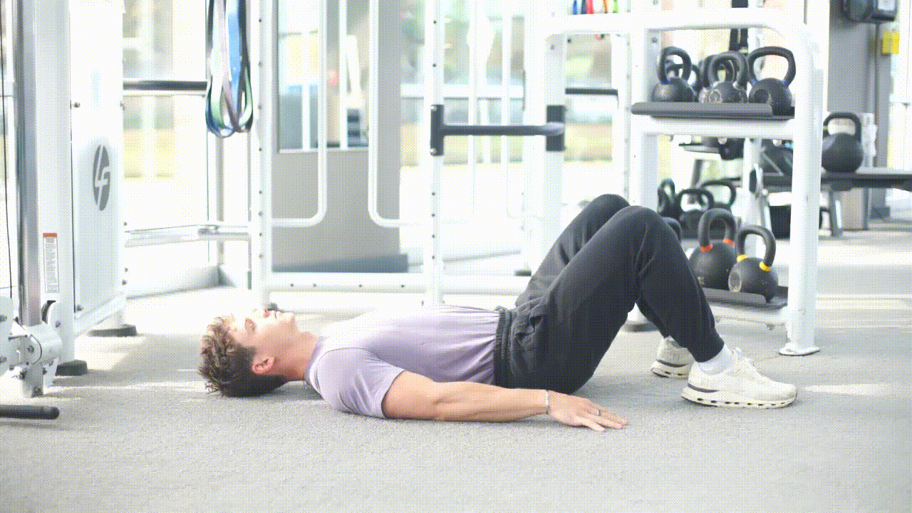 Animated demonstration of the Resistance Band Glute Bridges