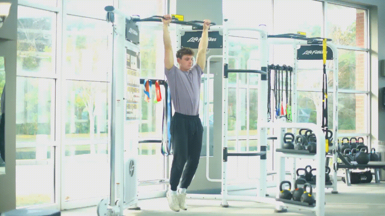Animated demonstration of the Hanging Knee Raise