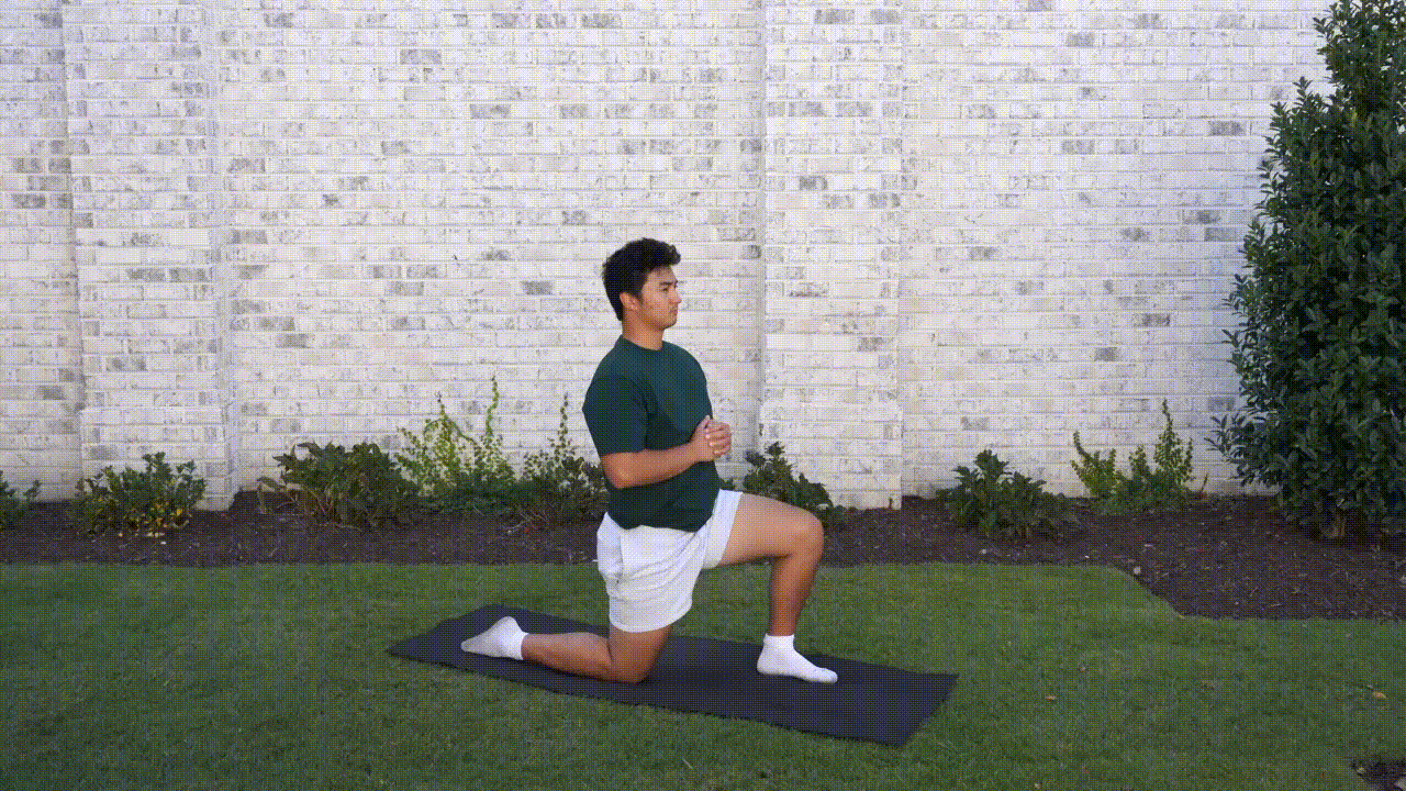 Animated demonstration of the Kneeling Hip Flexor Stretch