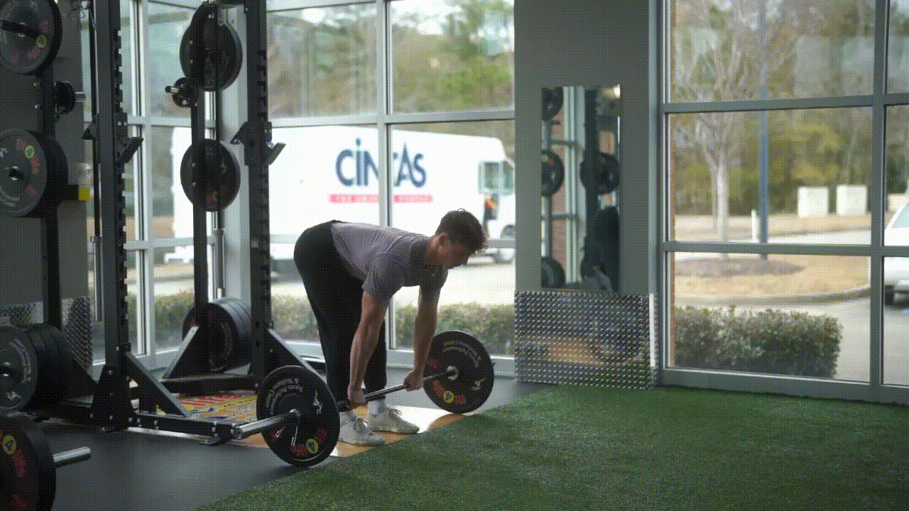 Animated demonstration of the Stiff Leg Deadlift