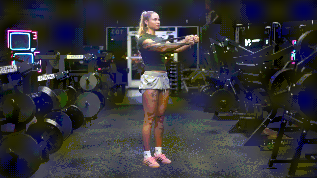 Animated demonstration of the Resistance Band Chest Flyes